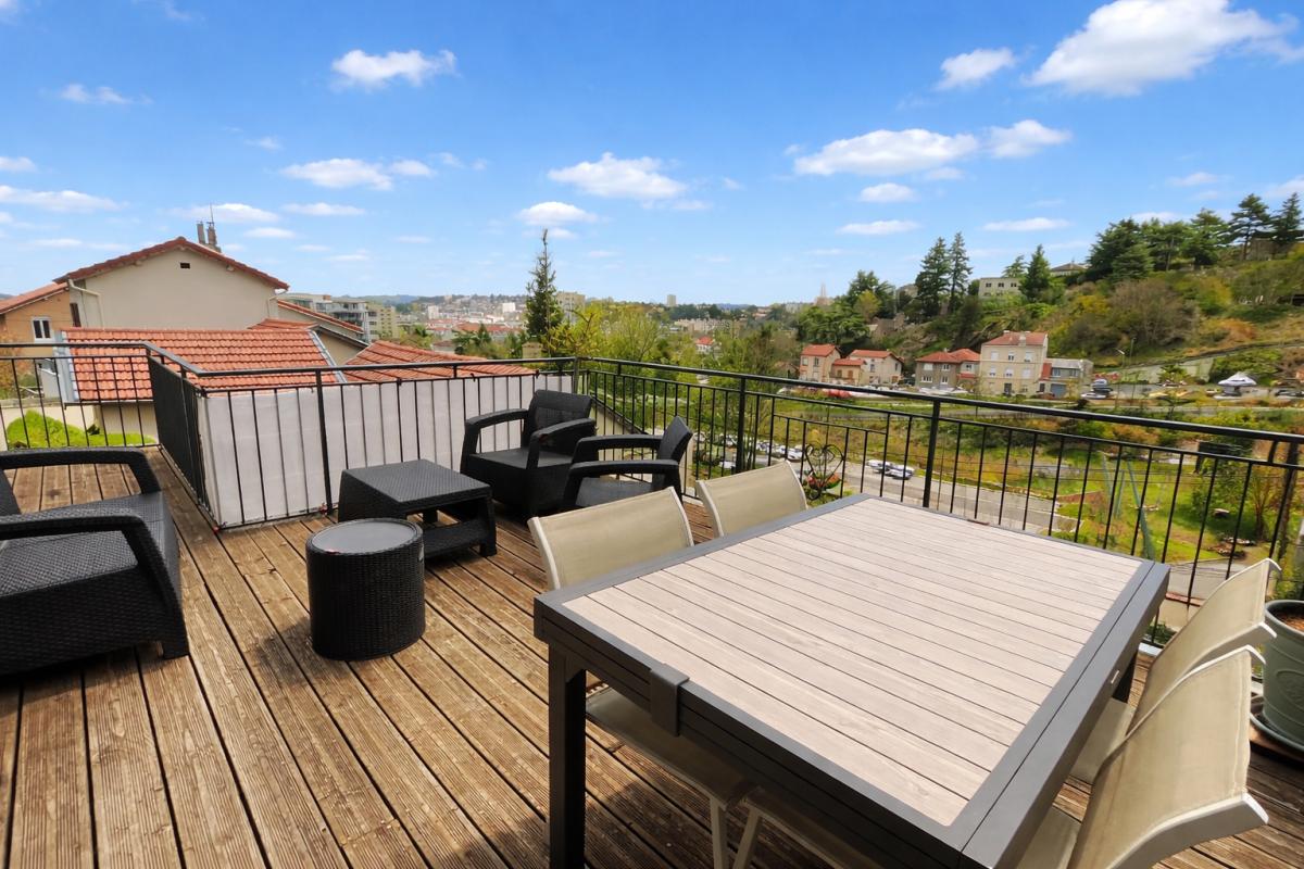 SAINT-ETIENNE Maison Saint Etienne (42100) de 108 m² sans travaux avec 4 chambres sur 20 834 m² de terrain 9