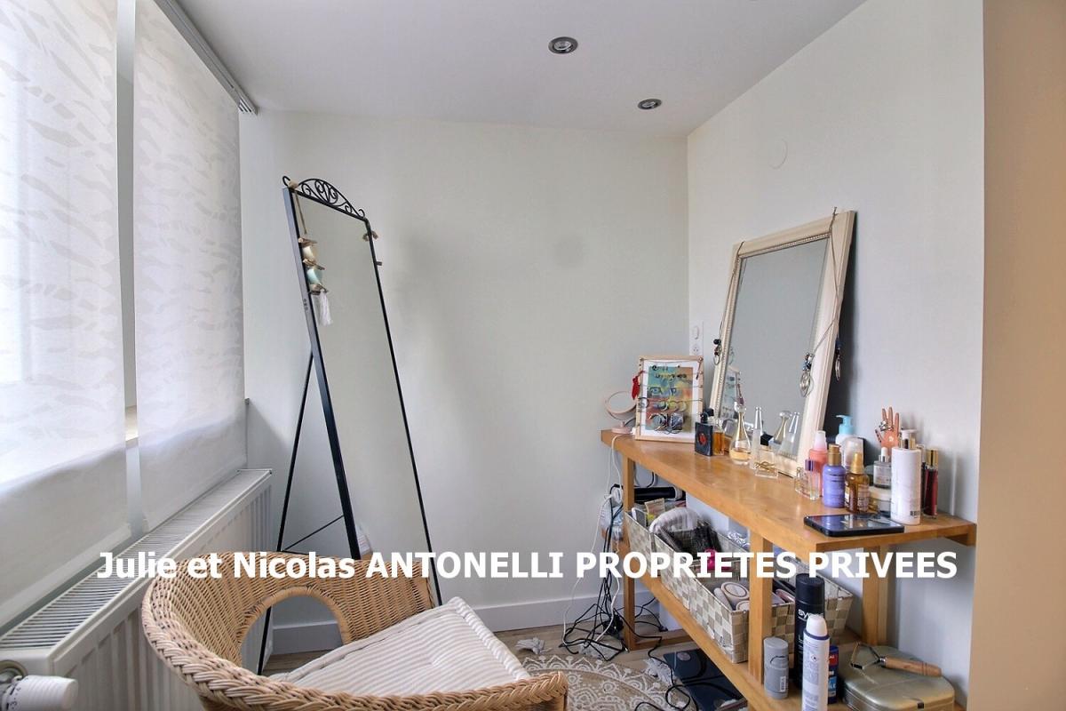 FRAISSES Unieux 42490 Maison 137 m² 4 chambres avec piscine et deux garages 7