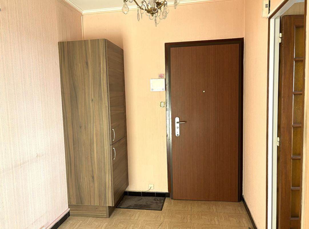 SAINT-ETIENNE Appartement Saint Etienne 3 pièce(s) 77 m2 8