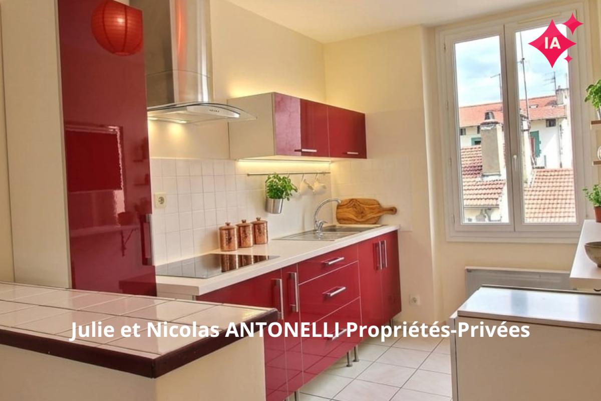 FIRMINY Appartement T2 46m² ( 63m² au sol ) 2