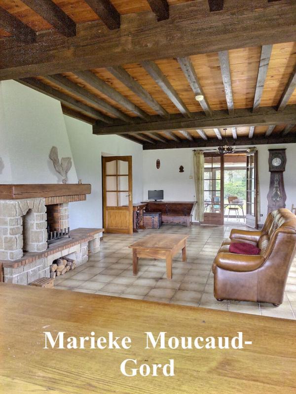 BEAUZAC Maison individuelle de 295 m², 6chambres,au coeur d'1.3hectare avec accès à la rivière 13