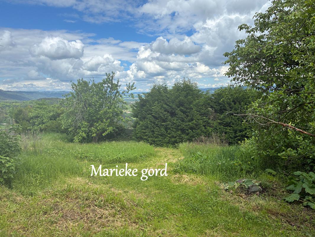 BEAUZAC Exclusivité à Beauzac : Maison à fort potentiel avec vue imprenable 86 m² trois chambres et 1000m² de terrain 4