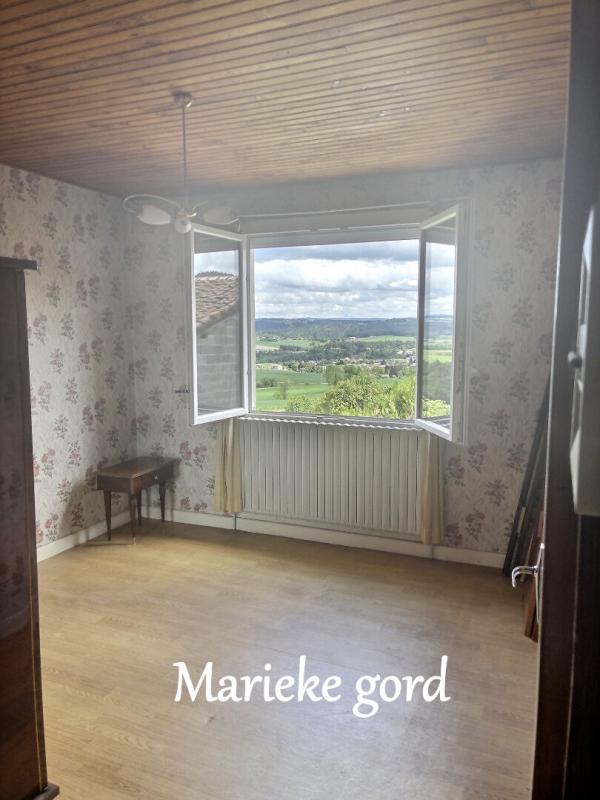 BEAUZAC Exclusivité à Beauzac : Maison à fort potentiel avec vue imprenable 86 m² trois chambres et 1000m² de terrain 9
