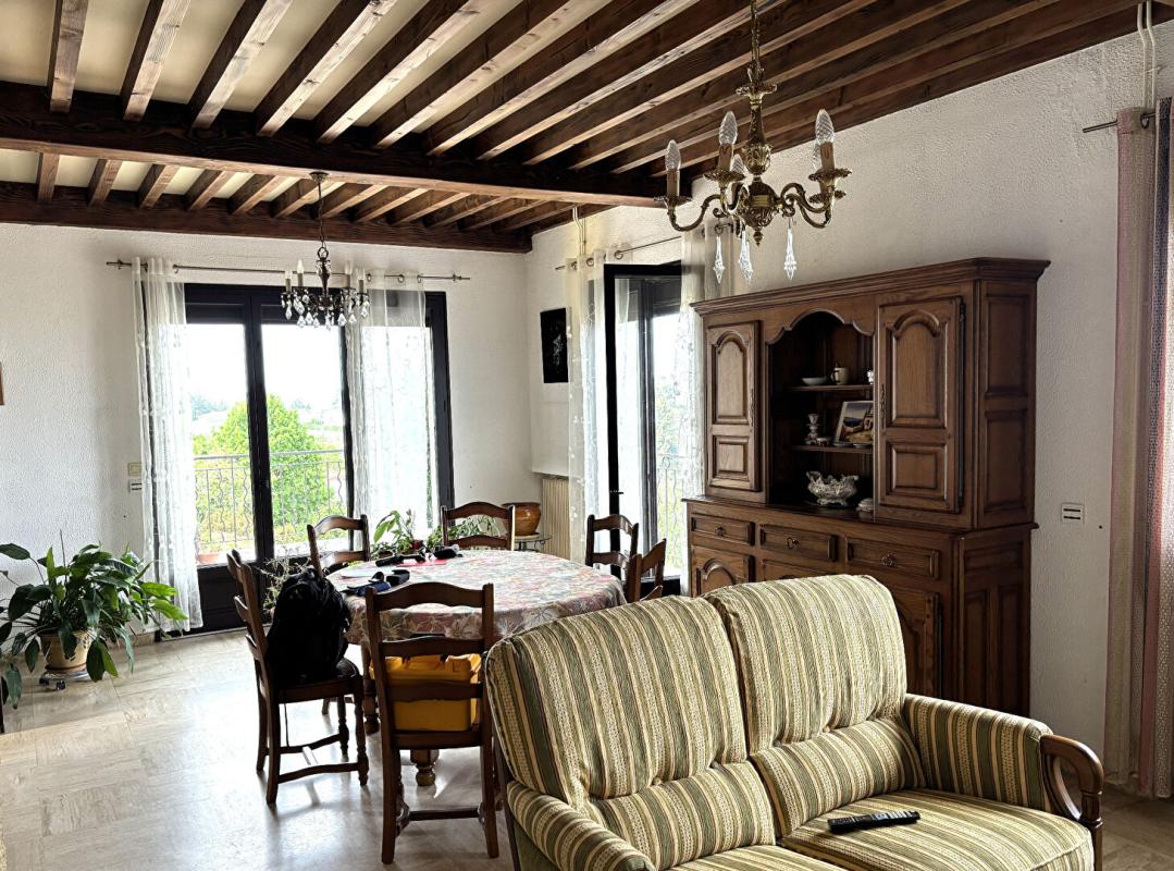 SAINT-HEAND St HEAND 42570 à 2 pas de l'église appartement 111m² 2 chambres TERRASSE GARAGE CAVE 11