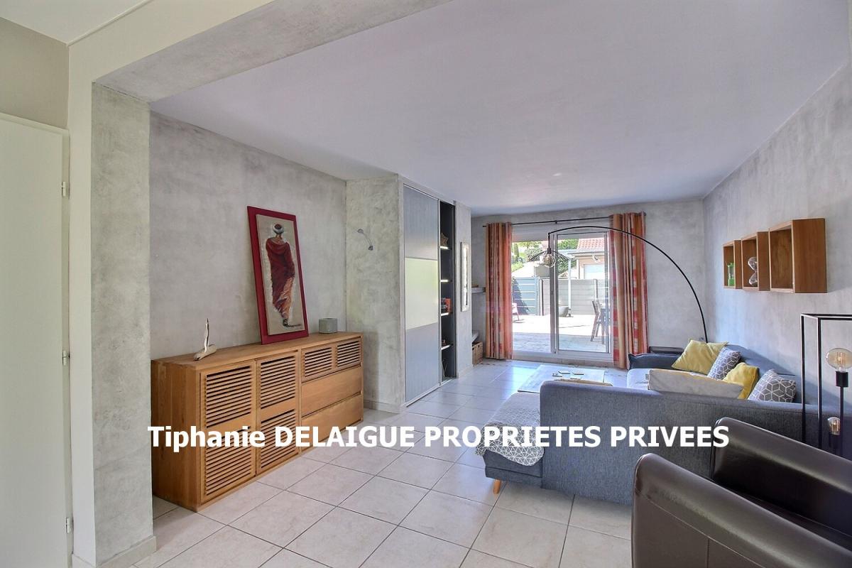 SAINT-PRIEST-EN-JAREZ Saint Priest en Jarez 42270 appartement duplex traversant en rez-de-jardin 124m² habitables 3 chambres 3