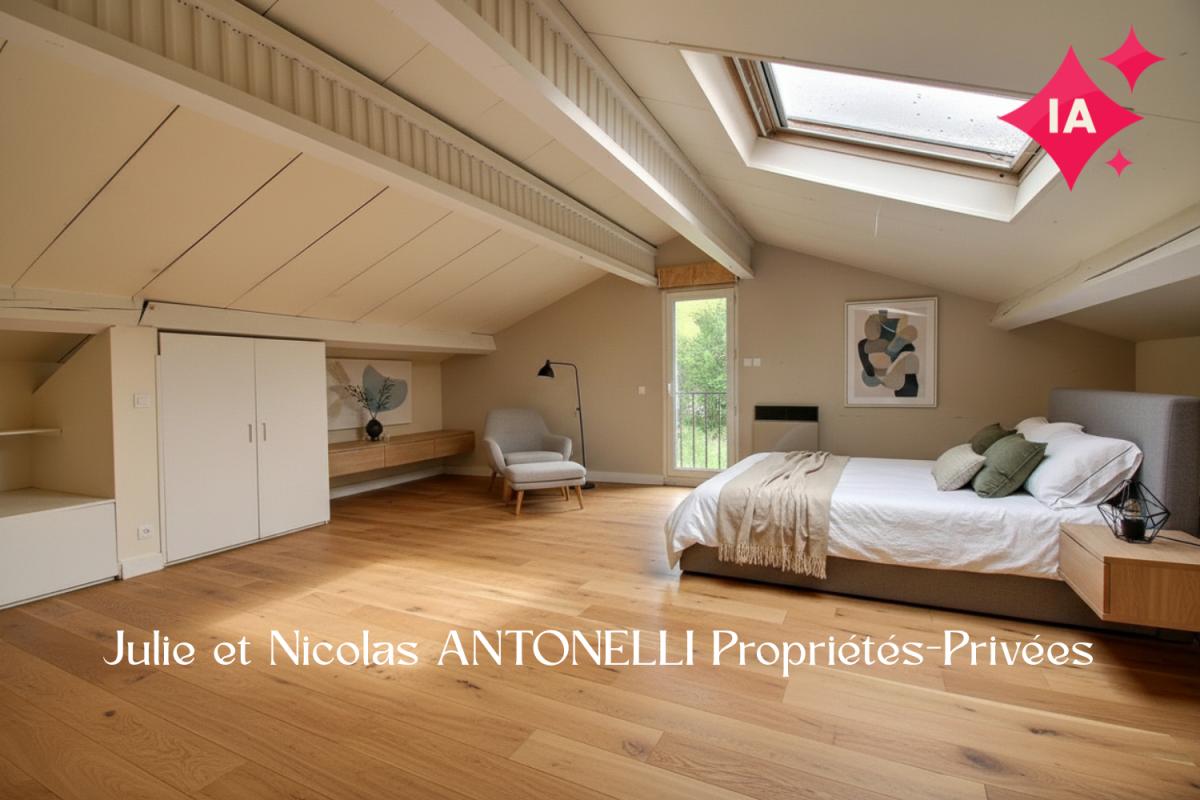LA FOUILLOUSE LA FOUILLOUSE (42480) Maison en pierre 212m² habitables 6 chambres garage et jardin 10