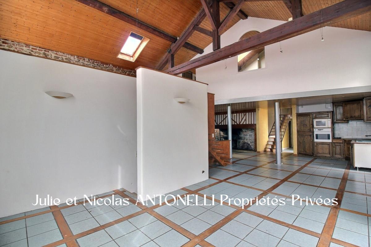 LA FOUILLOUSE LA FOUILLOUSE (42480) Maison en pierre 212m² habitables 6 chambres garage et jardin 5