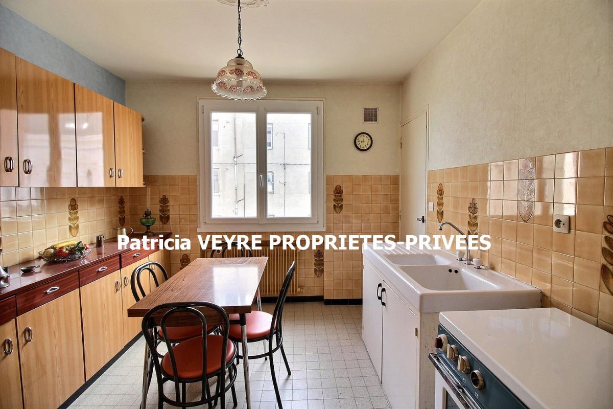 SAINT-ETIENNE Appartement 67 m² avec balcon et cave à SAINT-ETIENNE (42100) 4