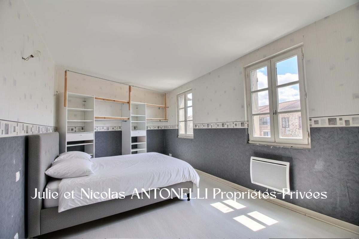 SAINT-DIDIER-EN-VELAY SAINT DIDIER EN VELAY (43140) Maison de ville 70m² 3 chambres, garage 5