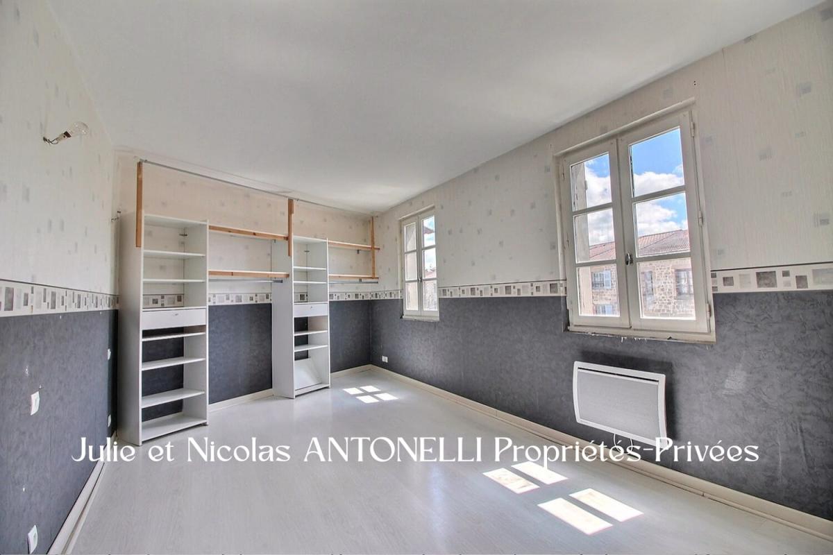 SAINT-DIDIER-EN-VELAY SAINT DIDIER EN VELAY (43140) Maison de ville 70m² 3 chambres, garage 6