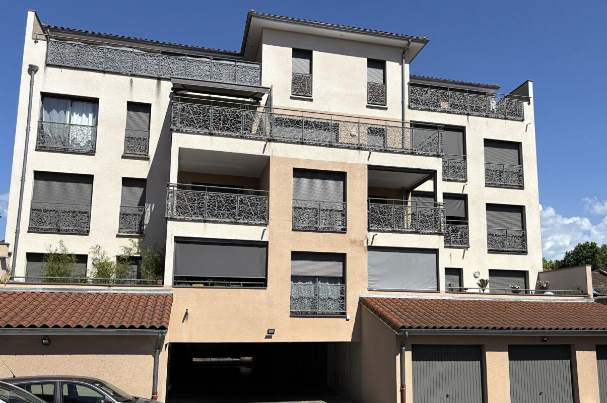 FEURS Appartement Feurs 4 pièce(s) 94 m2 14