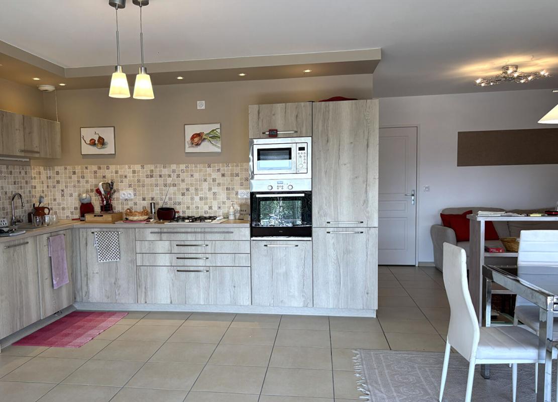 FEURS Appartement Feurs 4 pièce(s) 94 m2 3
