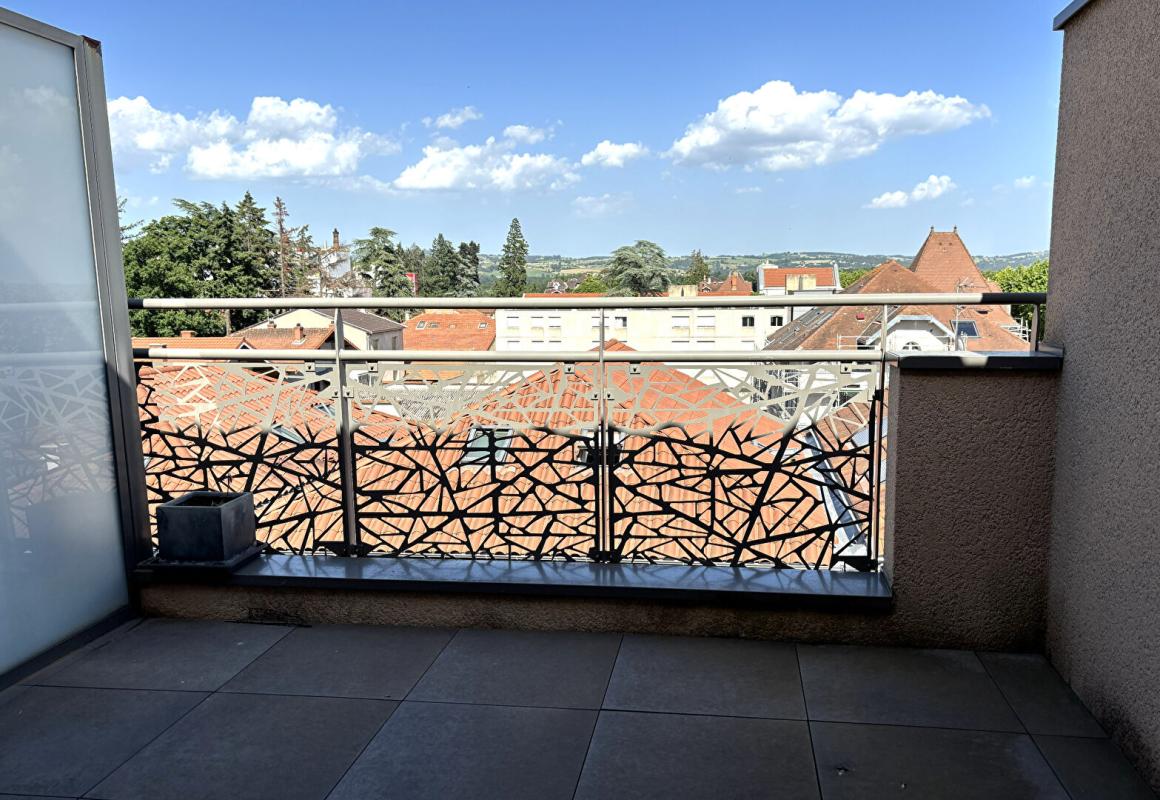 FEURS Appartement Feurs 4 pièce(s) 94 m2 5