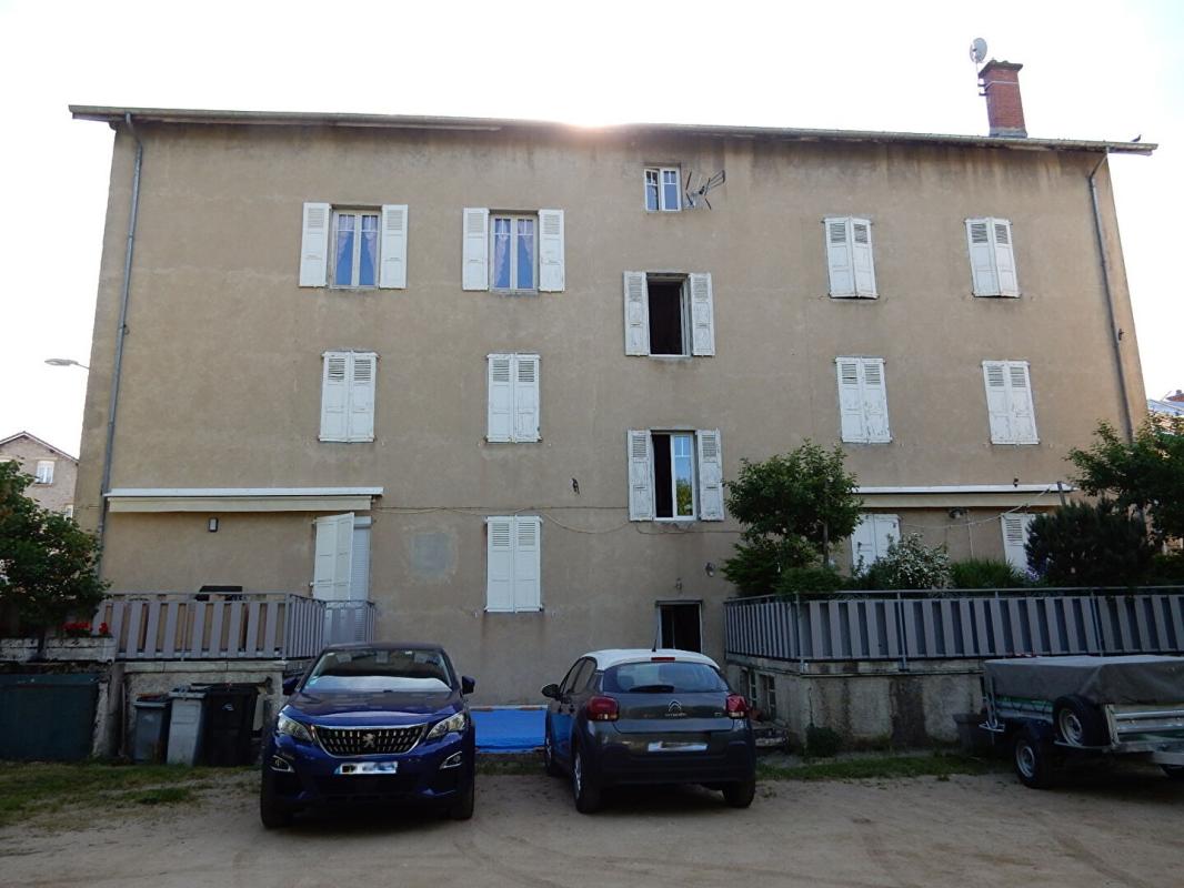LE CHAMBON-SUR-LIGNON Appartement Le Chambon-sur-lignon 3 pièce(s) 74 m2 1