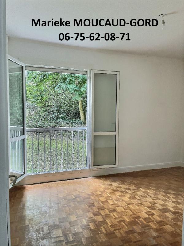 SAINT-ETIENNE SAINT ETIENNE 42100 bel appartement de 104 m² 3 chambres et place de parking 7