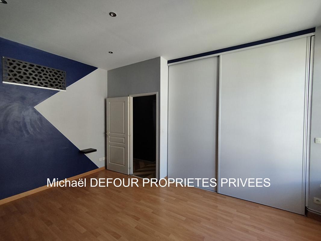 SAINT-DIDIER-EN-VELAY Saint Didier En Velay 43140 appartement type T2 de 65 m² 1 chambre 8