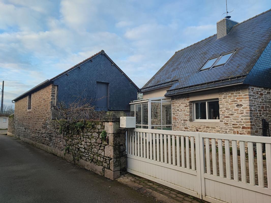 LA CHEZE Maison 7 pièce(s) 160 m2 5