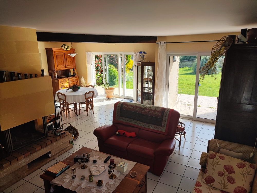 LA CHEZE Maison 7 pièce(s) 160 m2 7