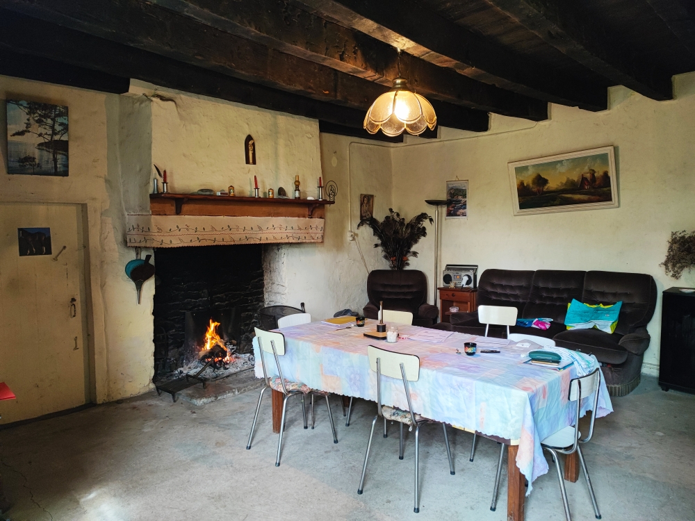 LOSCOUET-SUR-MEU Maison  2 pièces 47 m2 4