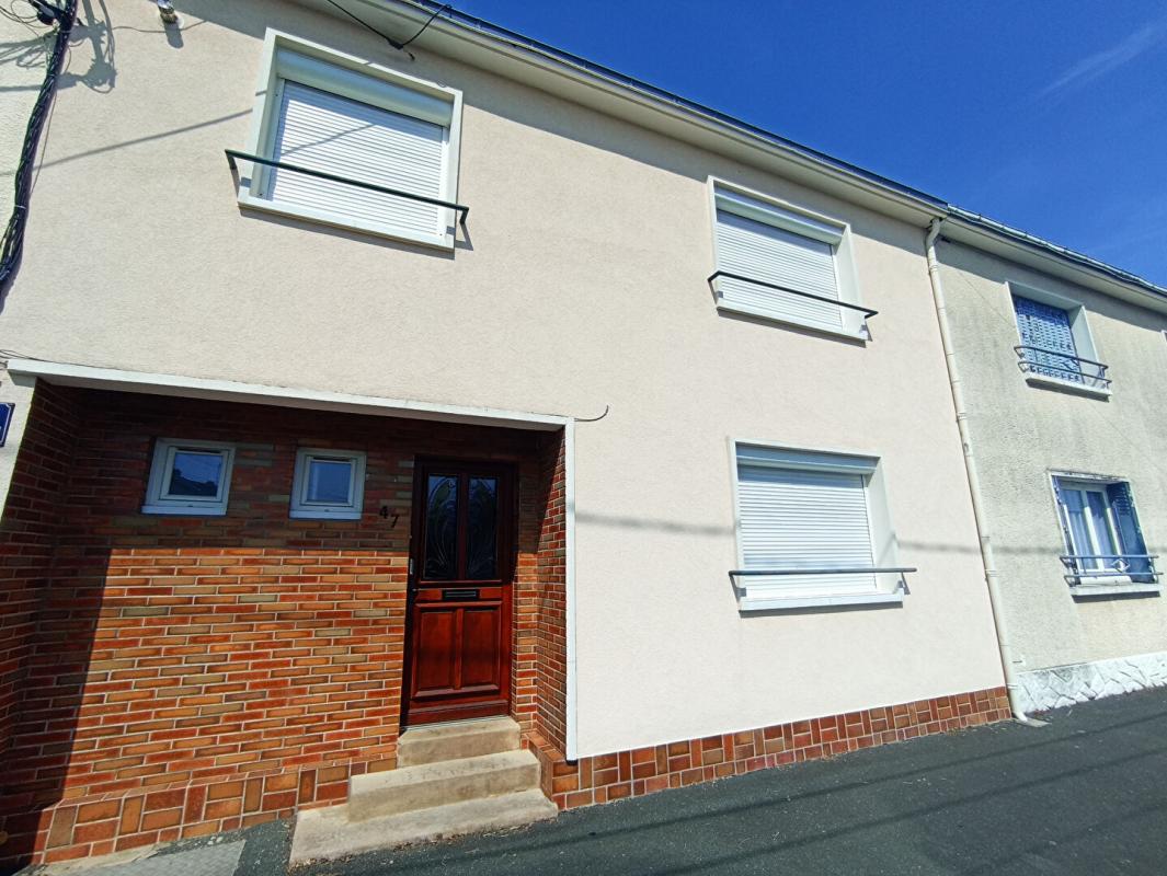 CHATEAUROUX Maison 89 m2, quartier calme à CHATEAUROUX, 3 chambres, jardin, garage 1