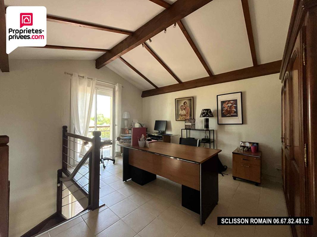 BRAUD-ET-SAINT-LOUIS Maison familiale Braud Et St Louis - 188m2 - 4 chambres - piscine - grand jardin - PRIX  456 516 HAI 12