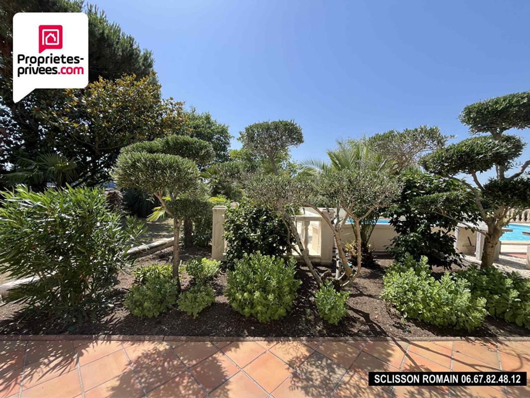 BRAUD-ET-SAINT-LOUIS Maison familiale Braud Et St Louis - 188m2 - 4 chambres - piscine - grand jardin - PRIX  456 516 HAI 14