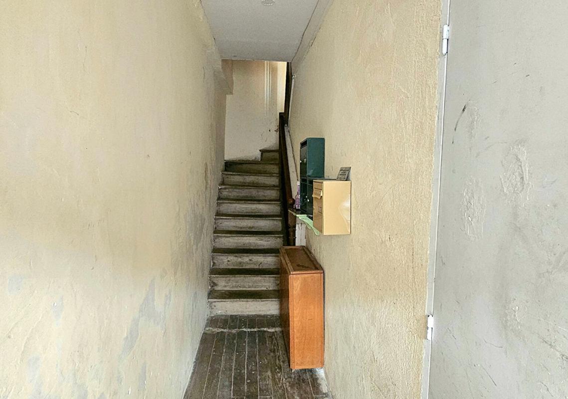 CASTELNAUDARY Immeuble Castelnaudary 4 pièce(s) 100 m2 3