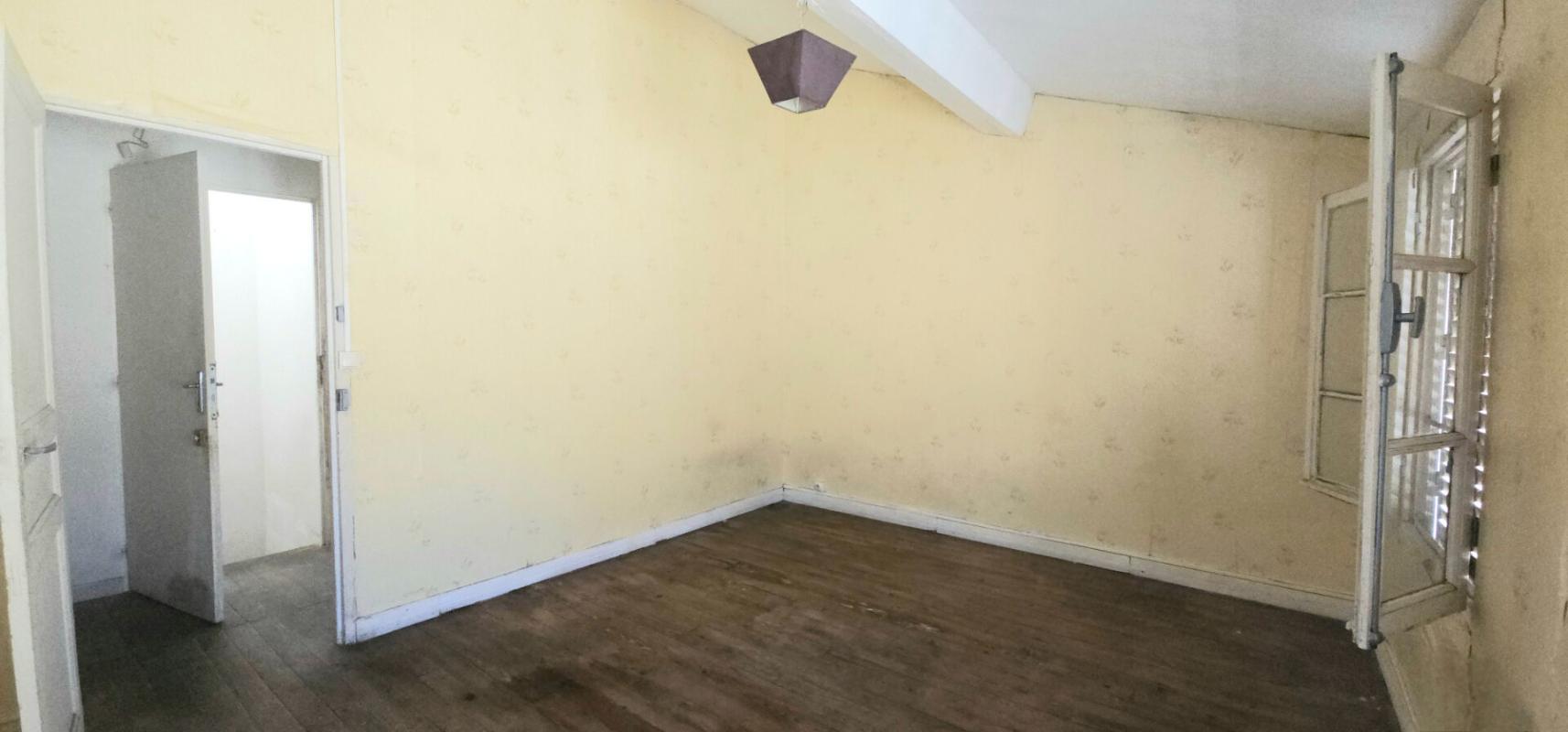 CASTELNAUDARY Immeuble Castelnaudary 4 pièce(s) 100 m2 6