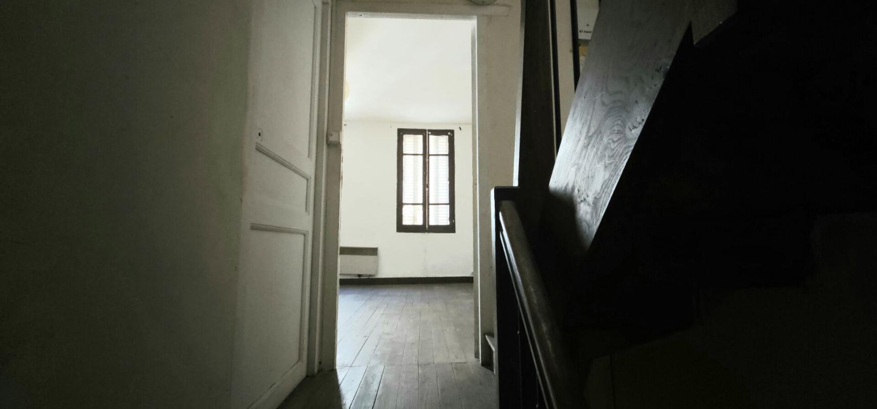 CASTELNAUDARY Immeuble Castelnaudary 4 pièce(s) 100 m2 8