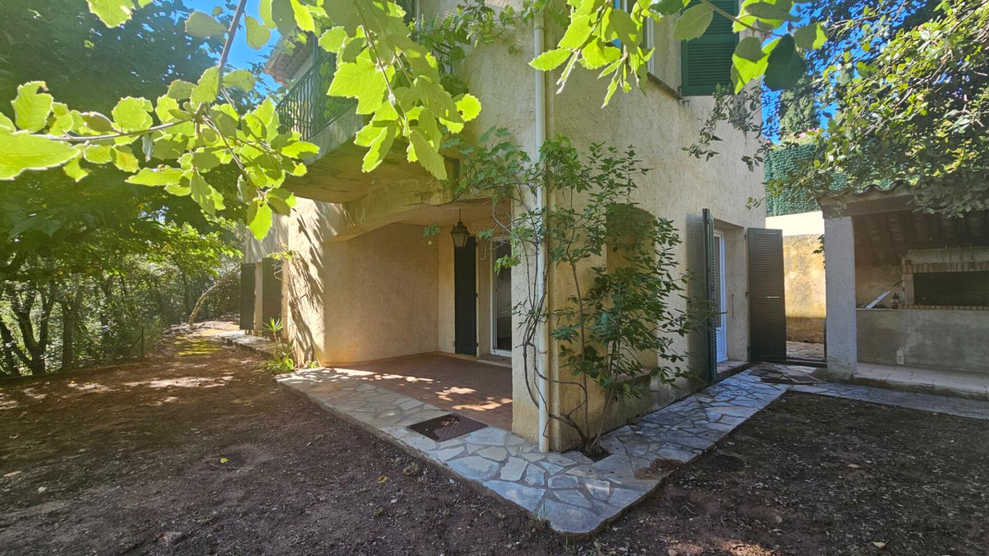 TARADEAU Maison à Taradeau 4 pièce(s) 120 m2 6