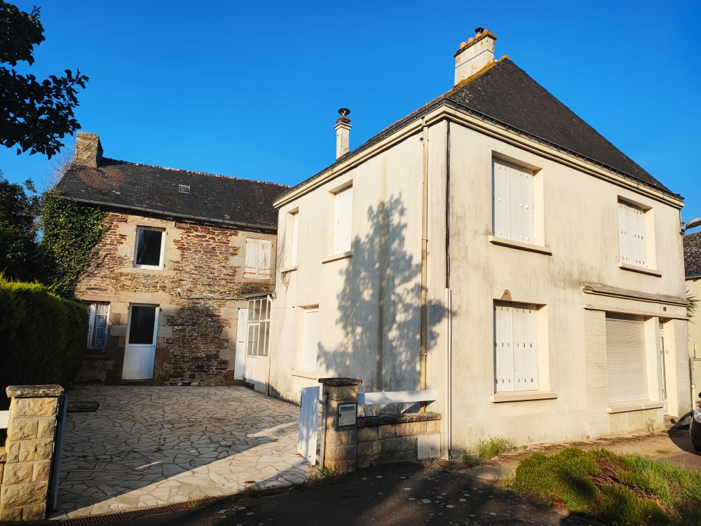 SAINT-BRIEUC-DE-MAURON Maison  5 pièce(s) 100 m2 12