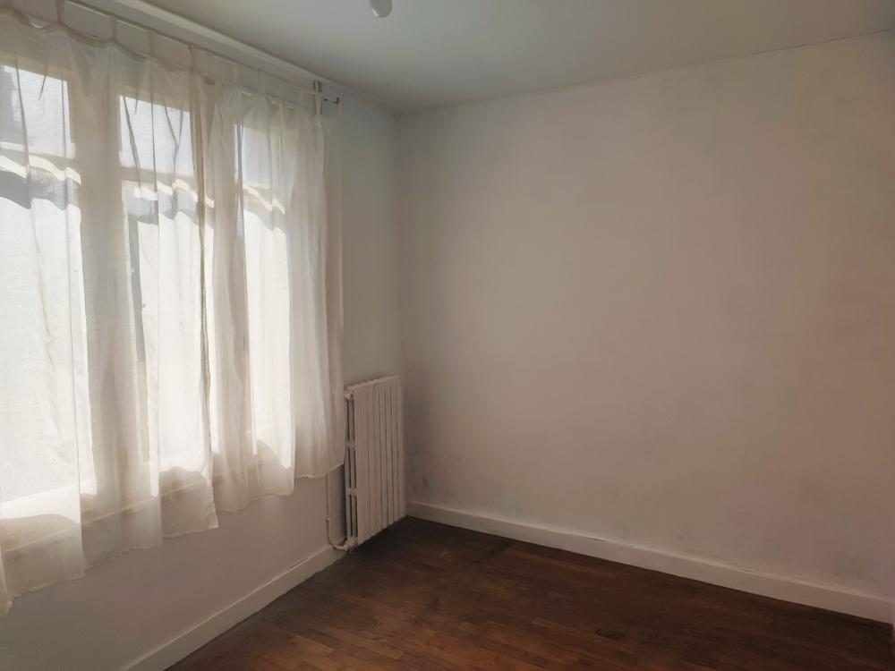 SAINT-BRIEUC-DE-MAURON Maison  5 pièce(s) 100 m2 4