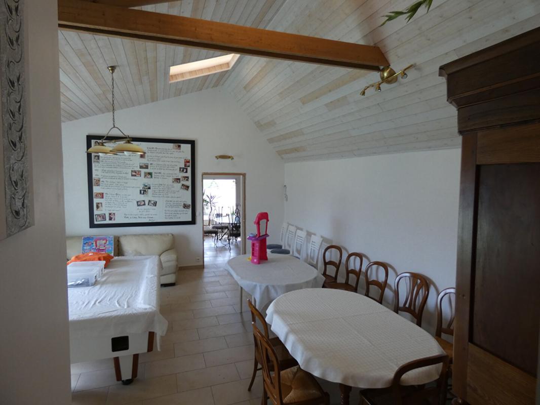 MINIAC-MORVAN A 20 mns de SAINT-MALO, Maison de 309 m2 avec dépendance de 70m² 14