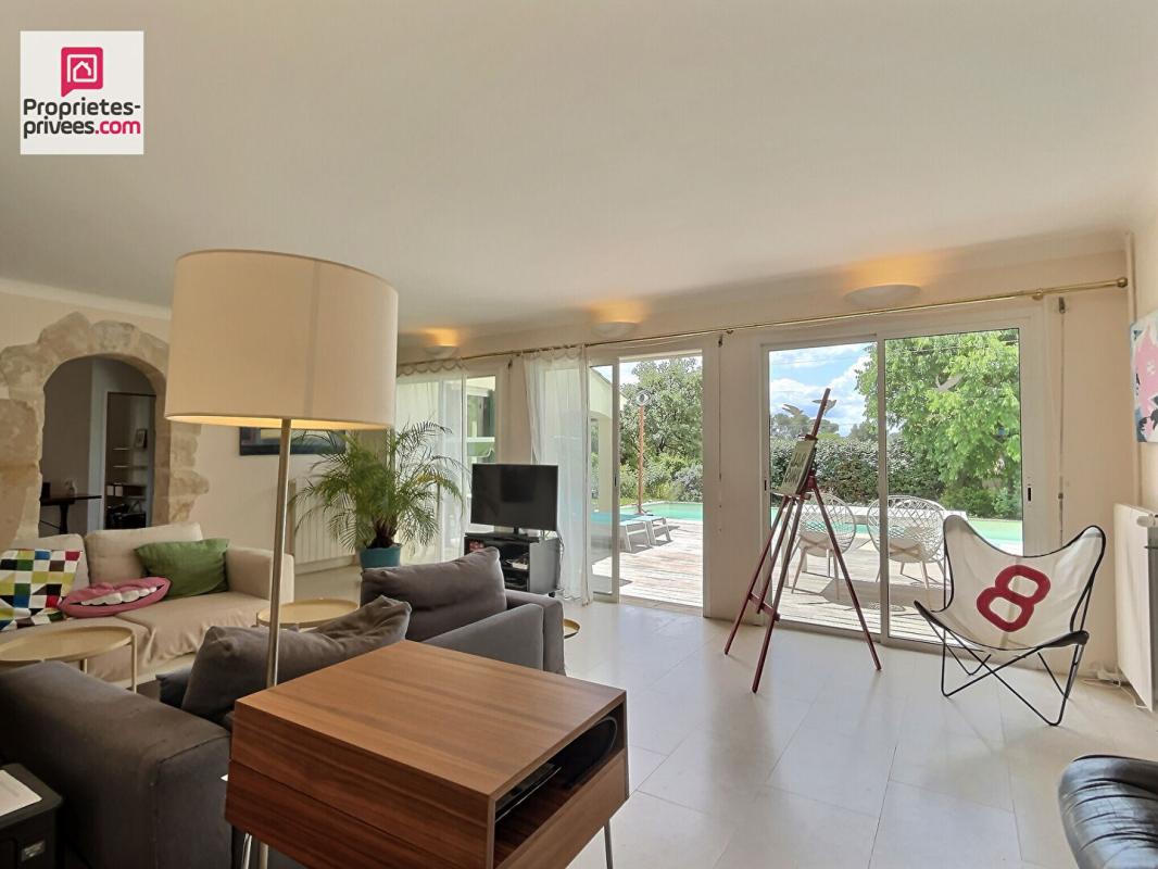 LORGUES MAISON DE CHARME SUR LORGUES 217 M² AVEC PISCINE 4