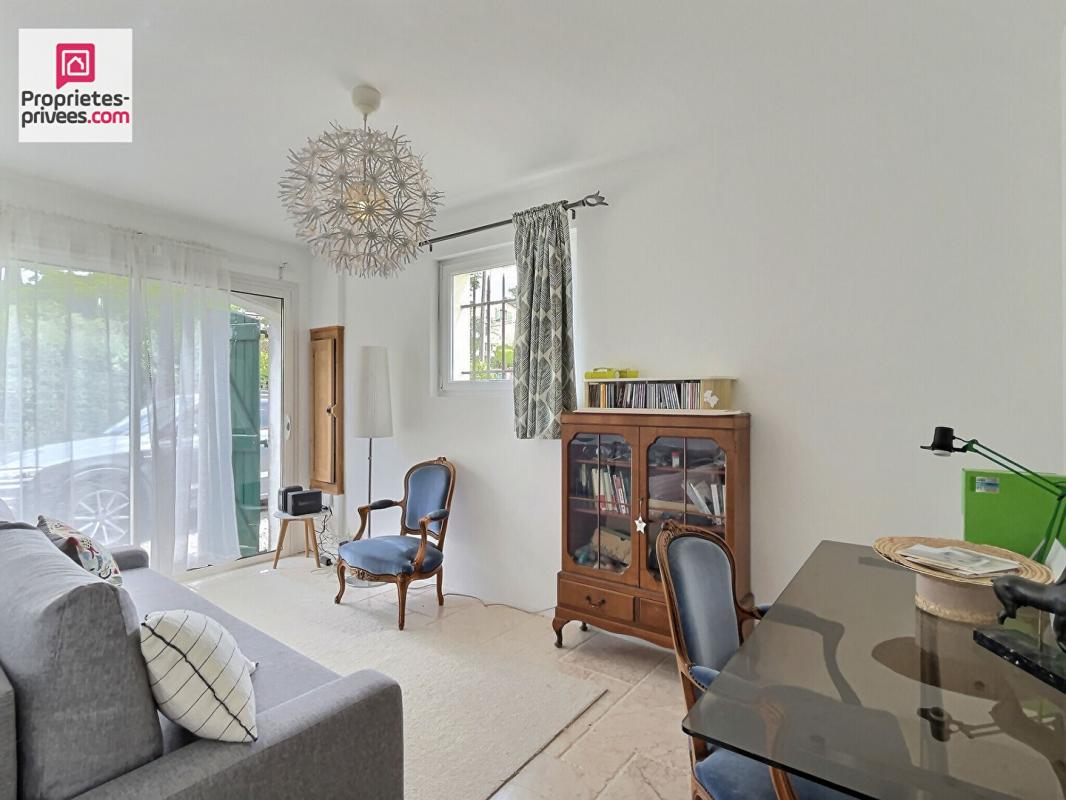 LORGUES MAISON DE CHARME SUR LORGUES 217 M² AVEC PISCINE 10