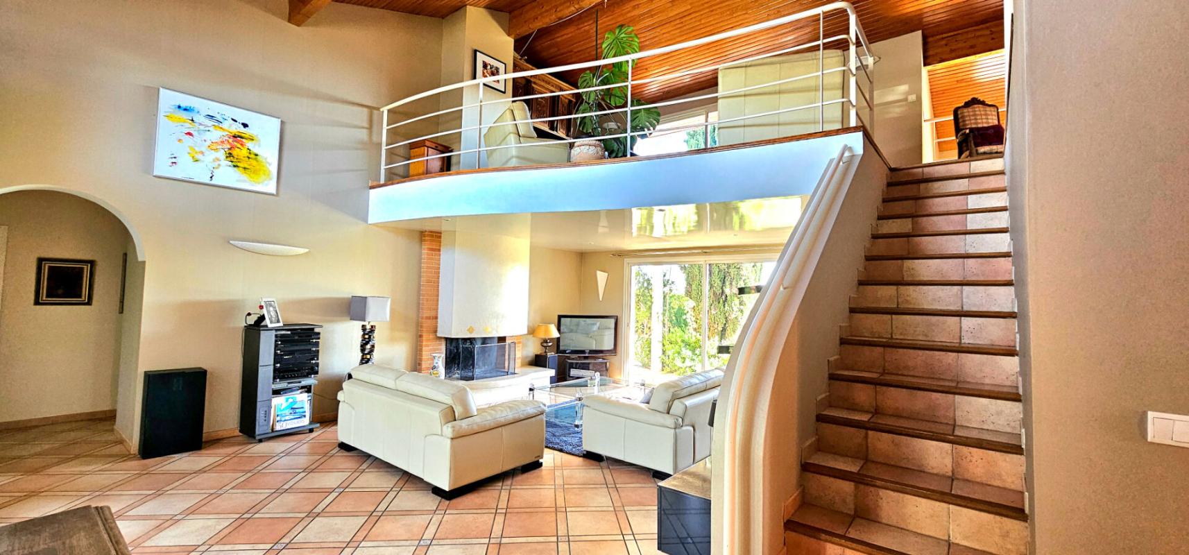 CASTELNAUDARY Maison d'architecte Castelnaudary 7 pièce(s) 181 m2 3