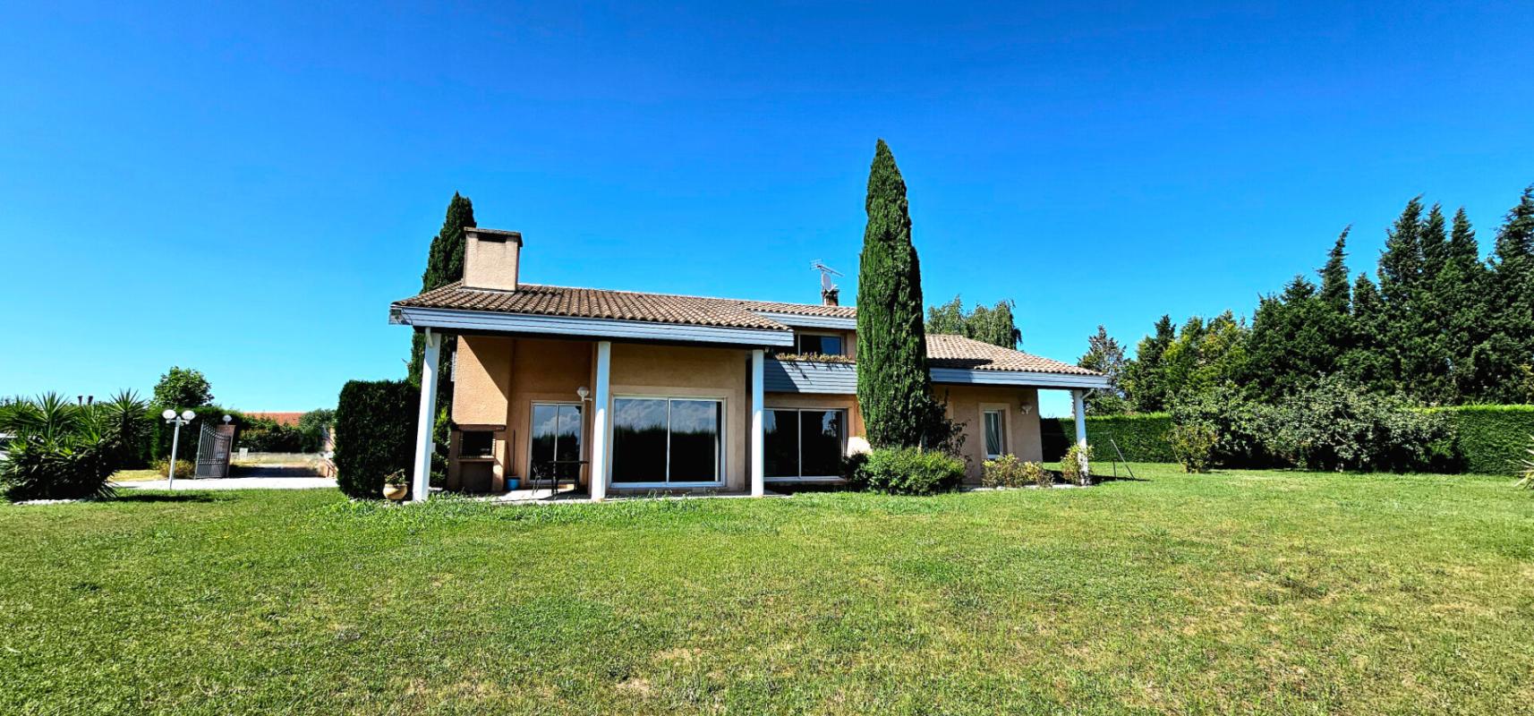 CASTELNAUDARY Maison d'architecte Castelnaudary 7 pièce(s) 181 m2 5