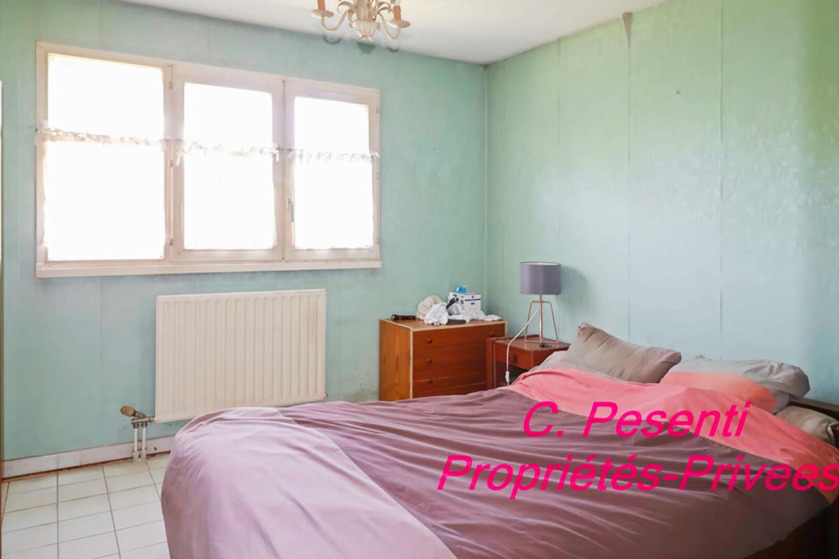 SAINT-THIBAULT-DES-VIGNES Maison Saint Thibault Des Vignes 4 pièce(s) 81 m2 Plain-pied 3