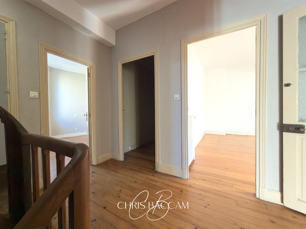 VILLALIER EN EXCLUSIVITE - MAISON R+1 - 3 CHAMBRES - TERRASSE TROPEZIENNE 12