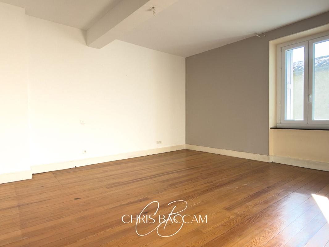 VILLALIER EN EXCLUSIVITE - MAISON R+1 - 3 CHAMBRES - TERRASSE TROPEZIENNE 14