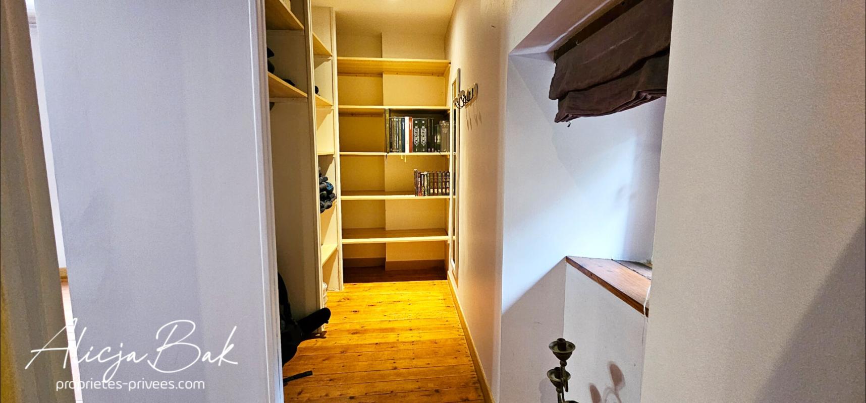 CASTELNAUDARY Maison Villespy 12 pièce(s) 255 m2 12