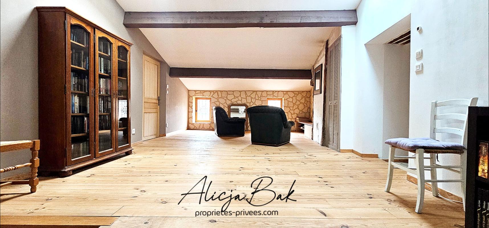 CASTELNAUDARY Maison Villespy 12 pièce(s) 255 m2 13