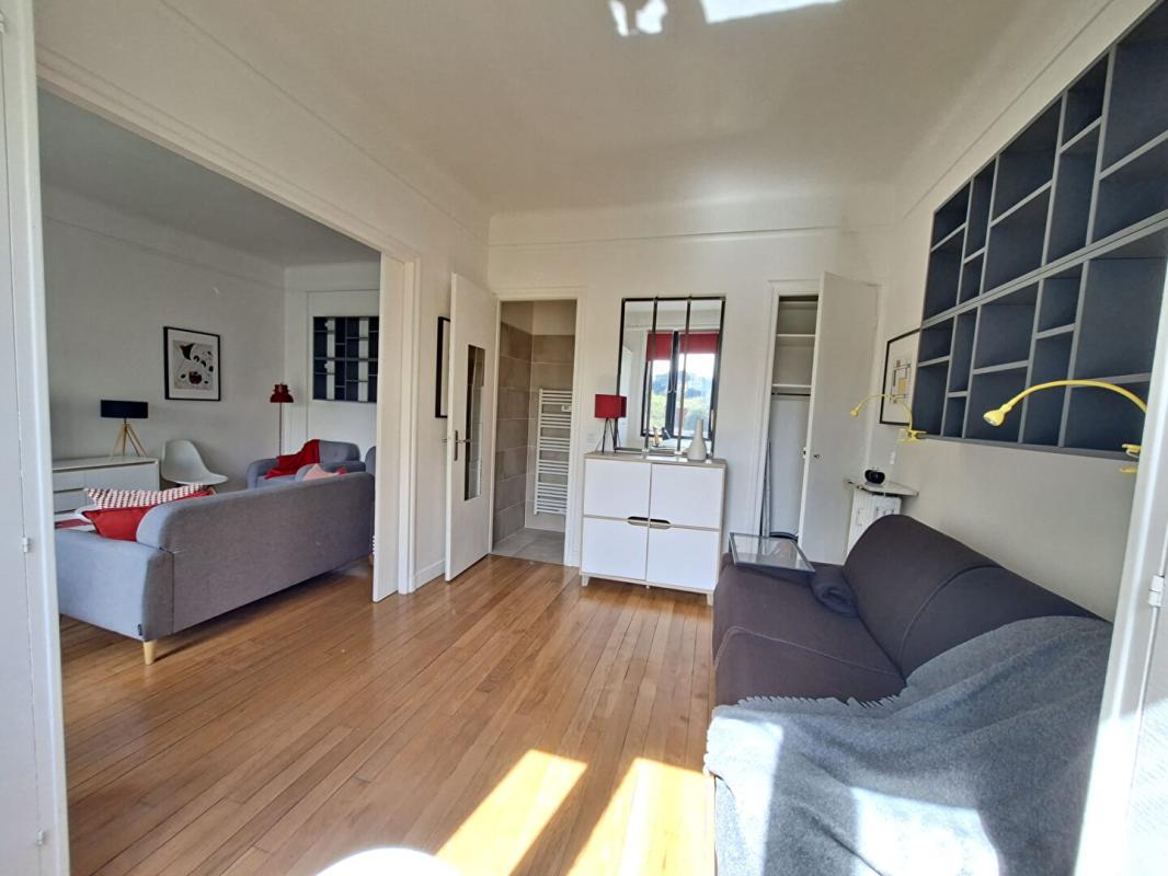 VANVES Bien luxe à une minute de Paris  quartier Saint Remy 17