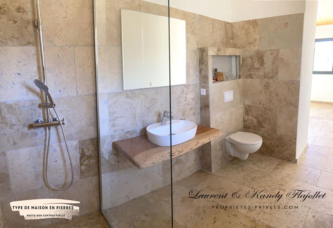 ZONZA Maison type T3 en pierres séches avec piscine - 20144  Ste Lucie de Porto Vecchio 2A - CORSE DU SUD - FRANCE 11