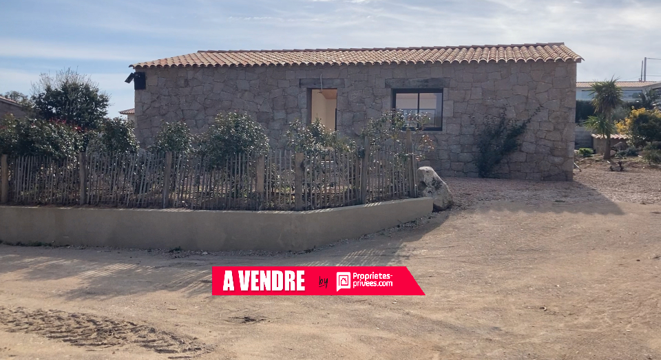 ZONZA Maison type T3 en pierres séches avec piscine - 20144  Ste Lucie de Porto Vecchio 2A - CORSE DU SUD - FRANCE 15