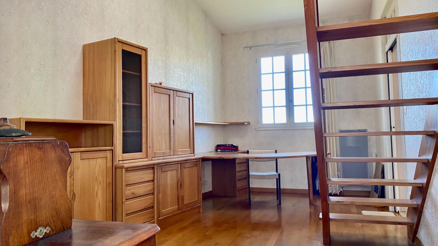 SAINT-GELAIS Maison Saint Gelais (79410) 6 pièce(s) 150 m2 10