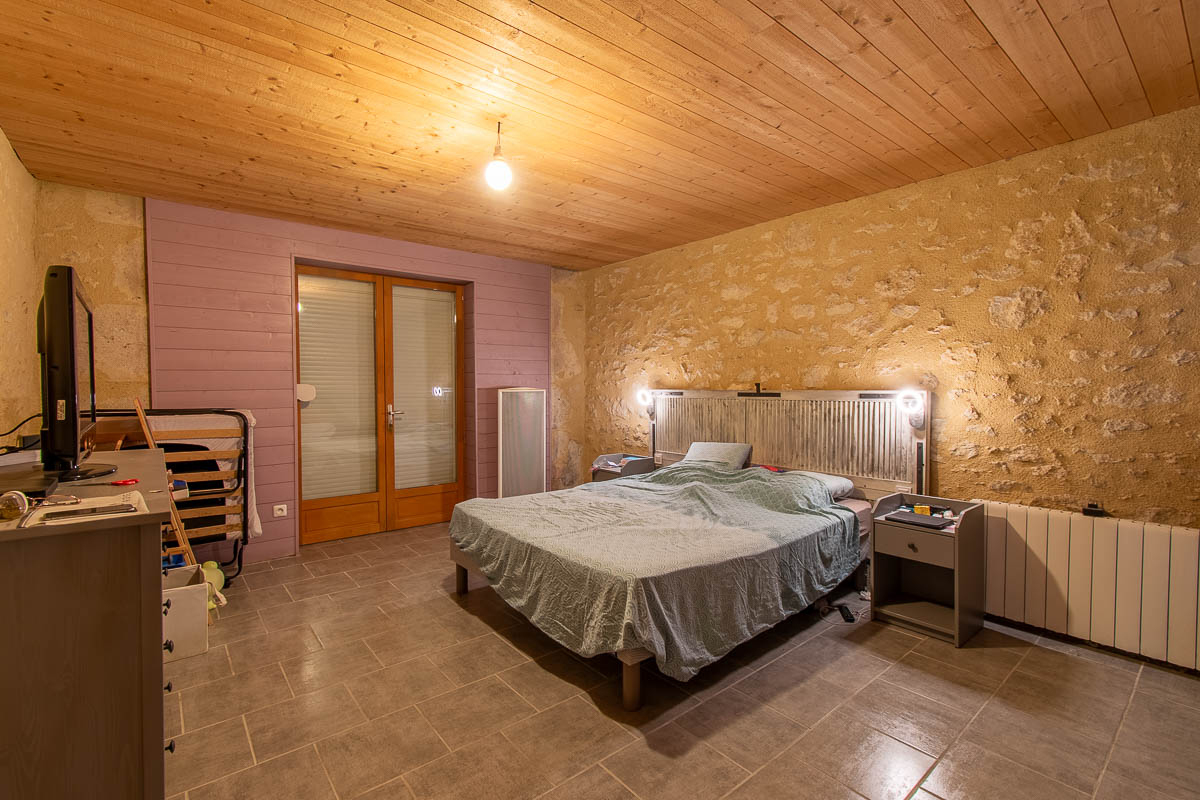 QUINCY Maison Quincy 7 pièce(s) 160 m2 6