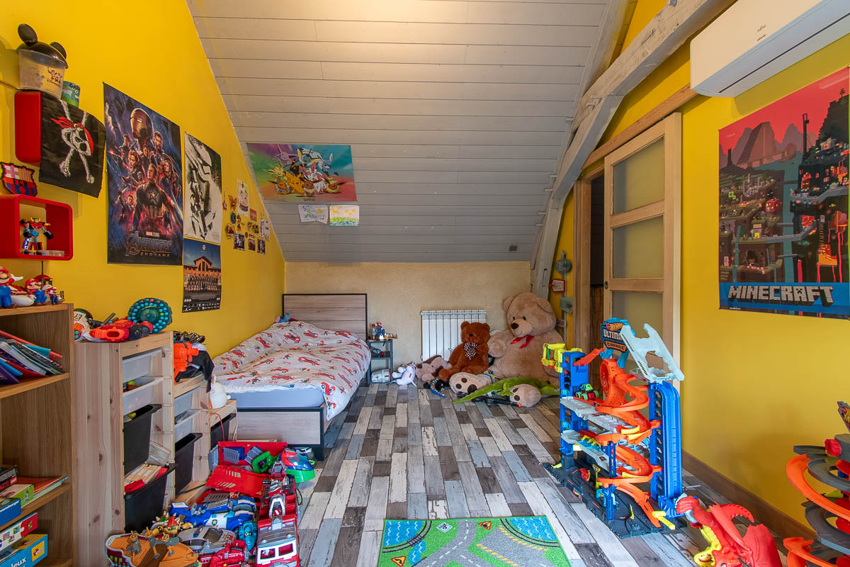 QUINCY Maison Quincy 7 pièce(s) 160 m2 9