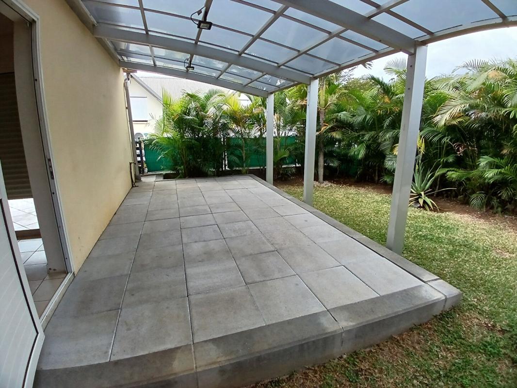 SAINT-PAUL Appartement  Saint Gilles Les Hauts 3 pièce(s) 70 m2 avec jardin 1