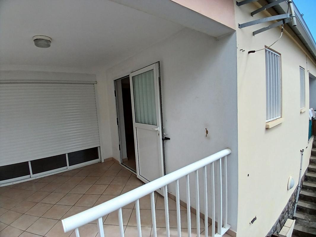 SAINT-PAUL Appartement  Saint Gilles Les Hauts 3 pièce(s) 70 m2 avec jardin 7